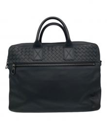 BOTTEGA VENETA（ボッテガベネタ）の古着「イントレチャート ブリーフケース」｜ブラック