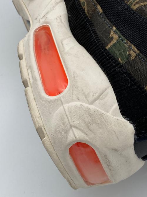 NIKE（ナイキ）NIKE (ナイキ) CarHartt (カーハート) スニーカー グリーン サイズ:26cmの古着・服飾アイテム