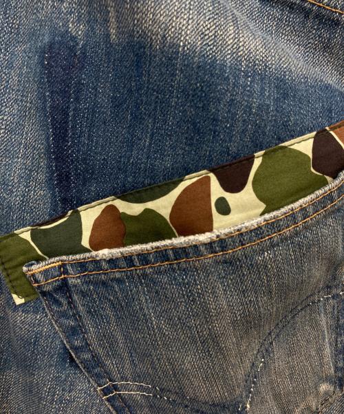 COMME des GARCONS JUNYA WATANABE MAN（コム デ ギャルソン ジュンヤ ワタナベ マン）COMME des GARCONS JUNYA WATANABE MAN (コム デ ギャルソン ジュンヤ ワタナベ マン) LEVI'S (リーバイス) デニムパンツ インディゴ サイズ:Sの古着・服飾アイテム