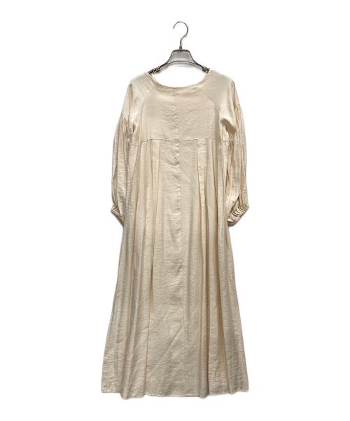 CAPRICIEUX LE'MAGE（カプリシューレマージュ）CAPRICIEUX LE'MAGE (カプリシューレマージュ) レーヨンワンピース アイボリー サイズ:S 未使用品の古着・服飾アイテム