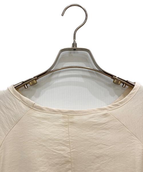 CAPRICIEUX LE'MAGE（カプリシューレマージュ）CAPRICIEUX LE'MAGE (カプリシューレマージュ) レーヨンワンピース アイボリー サイズ:S 未使用品の古着・服飾アイテム