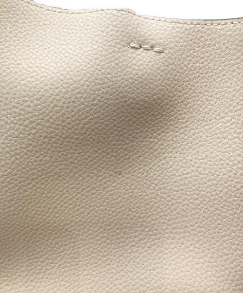 COACH（コーチ）COACH (コーチ) タウンバケット2wayショルダーバック アイボリーの古着・服飾アイテム