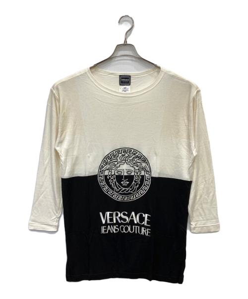 VERSACE JEANS COUTURE（ヴェルサーチ ジーンズクチュール）VERSACE JEANS COUTURE (ヴェルサーチ ジーンズクチュール) メデューサロゴレーヨンカットソー ホワイト×ブラック サイズ:Mの古着・服飾アイテム