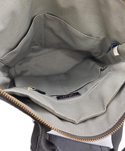 COLE HAAN（コールハーン）COLE HAAN (コールハーン) グランド アンビション スモール コンバーチブル ソリッド バックパック ブラックの古着・服飾アイテム