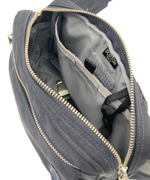 PORTER（ポーター）PORTER (ポーター) LYFT ウエストバッグ ネイビーの古着・服飾アイテム