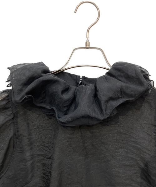 MECRE（メクル）MECRE (メクル) フリルカラー変形ブラウス ブラック サイズ:FREEの古着・服飾アイテム