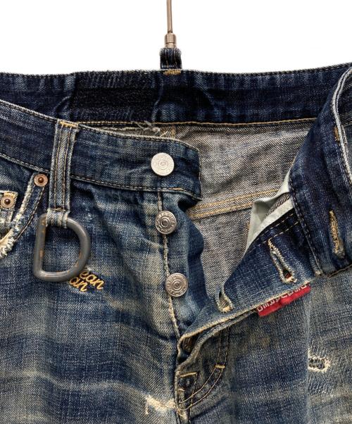 DSQUARED2（ディースクエアード）DSQUARED2 (ディースクエアード) ダメージデニムパンツ インディゴ サイズ:50の古着・服飾アイテム