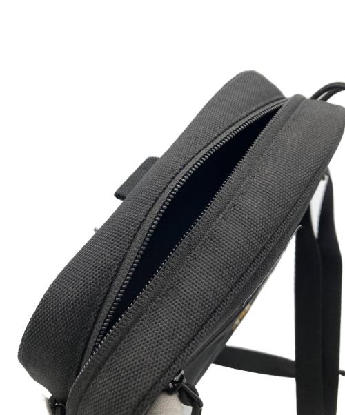 New Era（ニューエラ）New Era (ニューエラ) スクエアショルダーポーチ ブラックの古着・服飾アイテム