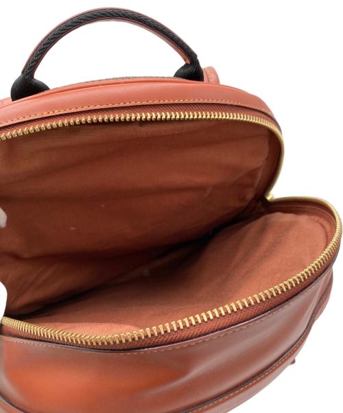 COACH（コーチ）COACH (コーチ) チャーターバックパックシグネチャーキャンバス ブラウンの古着・服飾アイテム