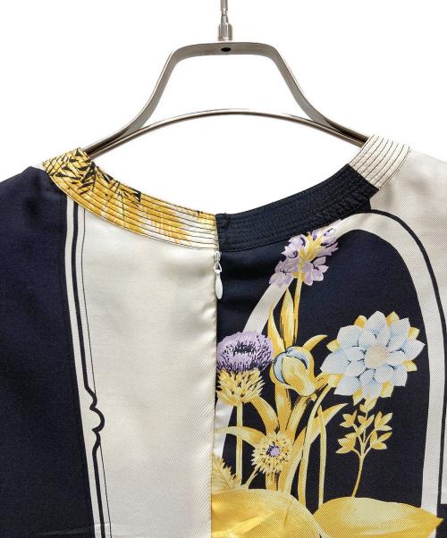 Istante（イスタンテ）Istante (イスタンテ) 総柄シルクブラウス ブラック サイズ:40の古着・服飾アイテム