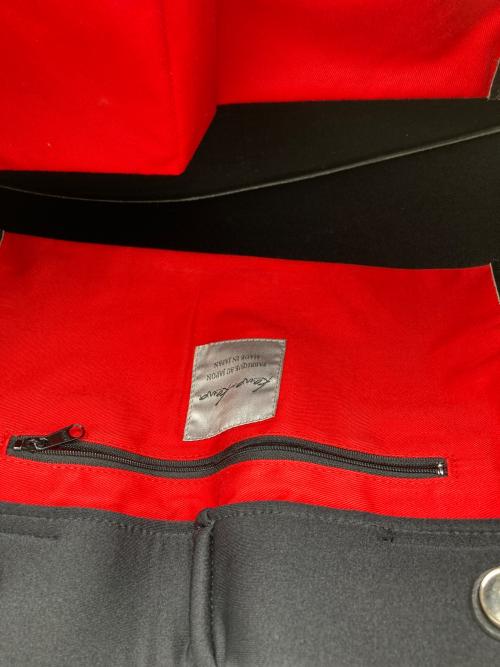 kawa-kawa（カワカワ）kawa-kawa (カワカワ) wet トートバッグM ブラックの古着・服飾アイテム