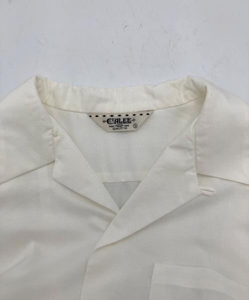 CALEE（キャリー）CALEE (キャリー) バック刺繍オープンカラーシャツ ホワイト サイズ:Sの古着・服飾アイテム