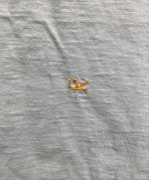 45R（フォーティファイブ・アール）45R (フォーティファイブ・アール) タツノオトシゴ刺繍カットソー ブルー サイズ:FREEの古着・服飾アイテム