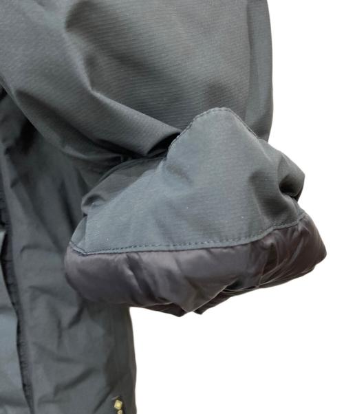 PALACE（パレス）PALACE (パレス) GORE-TEX CARGO DOWN PARKA グレー サイズ:XLの古着・服飾アイテム