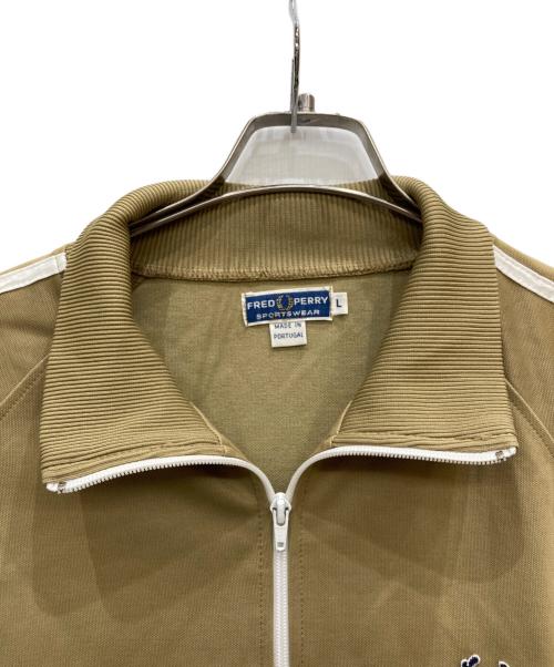 FRED PERRY（フレッドペリー）FRED PERRY (フレッドペリー) ジャケット ベージュ サイズ:Lの古着・服飾アイテム