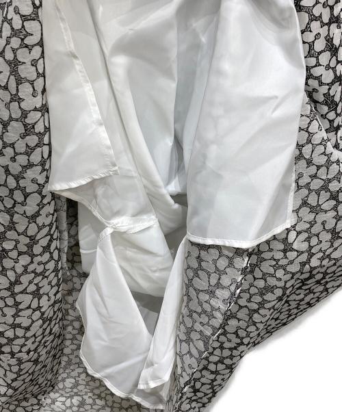 Demi-Luxe Beams（デミルクス ビームス）Demi-Luxe BEAMS (デミルクス ビームス) 花柄ノースリーブワンピース グレー サイズ:38の古着・服飾アイテム