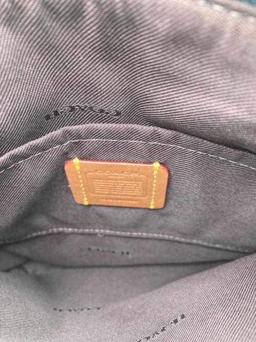 COACH（コーチ）COACH (コーチ) ショルダーバッグ インディゴの古着・服飾アイテム