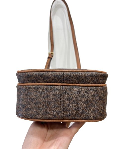 MICHAEL KORS（マイケル・コース）MICHAEL KORS (マイケル・コース) シグネチャーショルダーバッグ ブラウンの古着・服飾アイテム