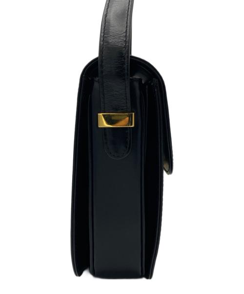 Burberry's（バーバリーズ）Burberry's (バーバリー) ショルダーバッグ ブラックの古着・服飾アイテム