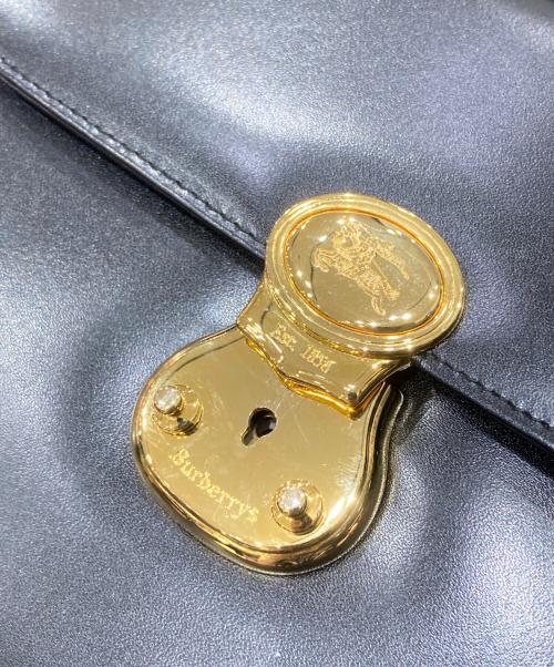 Burberry's（バーバリーズ）Burberry's (バーバリー) ショルダーバッグ ブラックの古着・服飾アイテム
