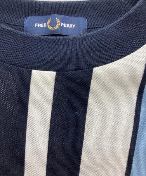 FRED PERRY（フレッドペリー）FRED PERRY (フレッドペリー) ストライプＴシャツ ブルー サイズ:Lの古着・服飾アイテム