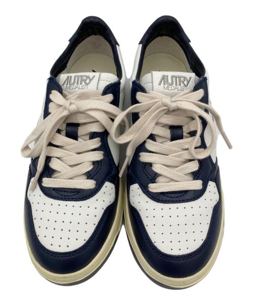 AUTRY（オートリー）AUTRY (オートリー) Medalist Low ネイビー サイズ:24.5cmの古着・服飾アイテム