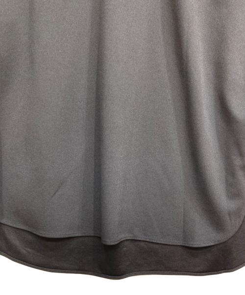 BEARDSLEY（ビアズリー）BEARDSLEY (ビアズリー) リブ付き半袖カットソー ブラック サイズ:FREEの古着・服飾アイテム