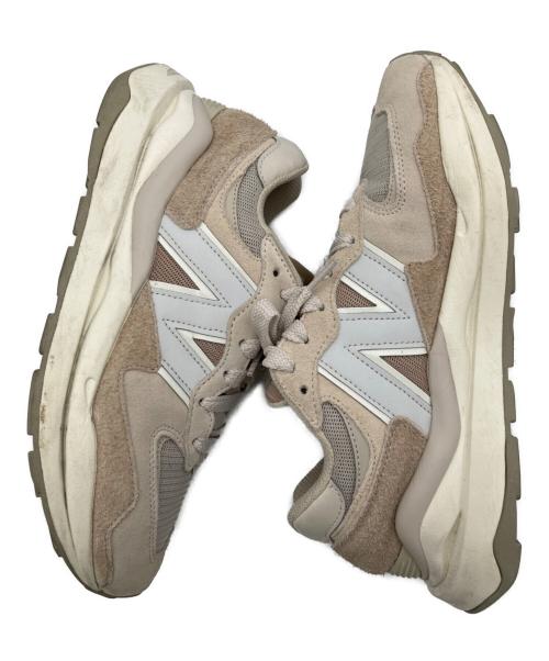 NEW BALANCE（ニューバランス）NEW BALANCE (ニューバランス) スニーカー ベージュ サイズ:25cmの古着・服飾アイテム