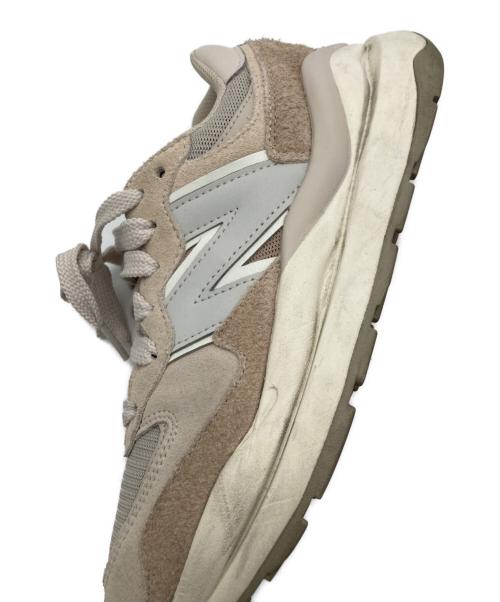 NEW BALANCE（ニューバランス）NEW BALANCE (ニューバランス) スニーカー ベージュ サイズ:25cmの古着・服飾アイテム