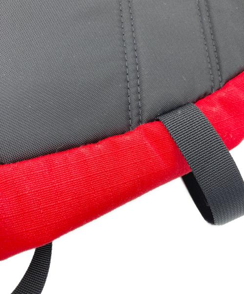 THE NORTH FACE（ザ ノース フェイス）THE NORTH FACE (ザ ノース フェイス) ショルダーバッグ レッドの古着・服飾アイテム