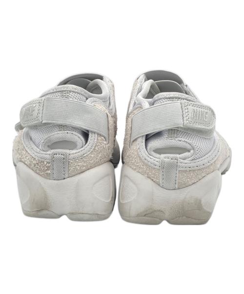 NIKE（ナイキ）NIKE (ナイキ) スニーカー グレー サイズ:24cmの古着・服飾アイテム