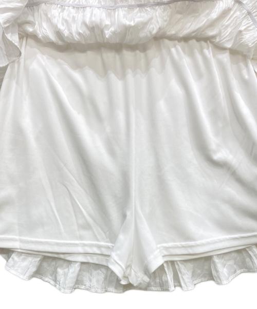 Snidel（スナイデル）Snidel (スナイデル) ワッシャープリーツフリルスカショーパン ホワイト サイズ:Mの古着・服飾アイテム
