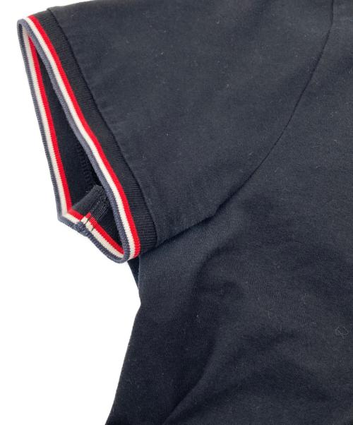 MONCLER（モンクレール）MONCLER (モンクレール) VネックTシャツ ブラック サイズ:XLの古着・服飾アイテム