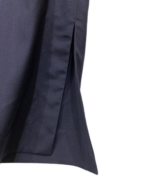 SHIPS Primary navy label（シップス プライマリー ネイビー レーベル）SHIPS Primary Navy Label (シップス プライマリー ネイビー レーベル) 梳毛 Vネック ワンピース ネイビー サイズ:FREEの古着・服飾アイテム
