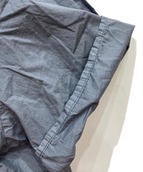 tumugu（ツムグ）tumugu (ツムグ) コットンタイプライター硫化バイオシャツ スレートブルー サイズ:FREEの古着・服飾アイテム