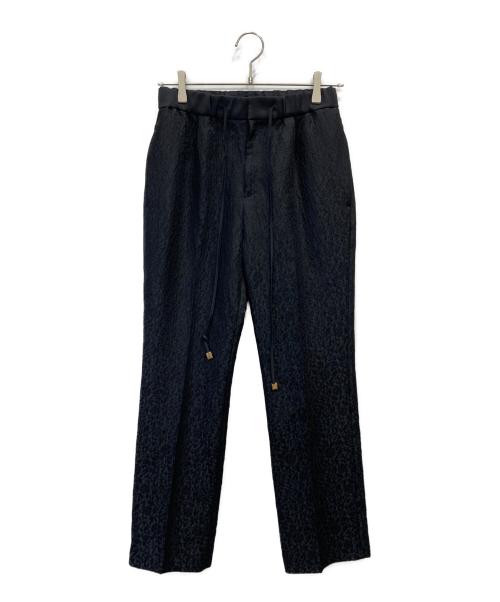 j.（ジェイドット サムワンプレシャス）j. (ジェイドット サムワンプレシャス) ふくれジャカード織り・ドロストパンツ ブラック サイズ:Sの古着・服飾アイテム