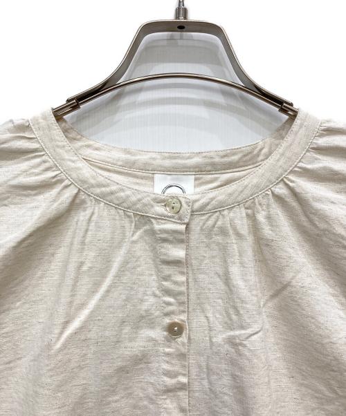 COILL NINE（コイルナイン）COILL NINE (コイルナイン) 綿麻ギャザーブラウス アイボリー サイズ:FREEの古着・服飾アイテム