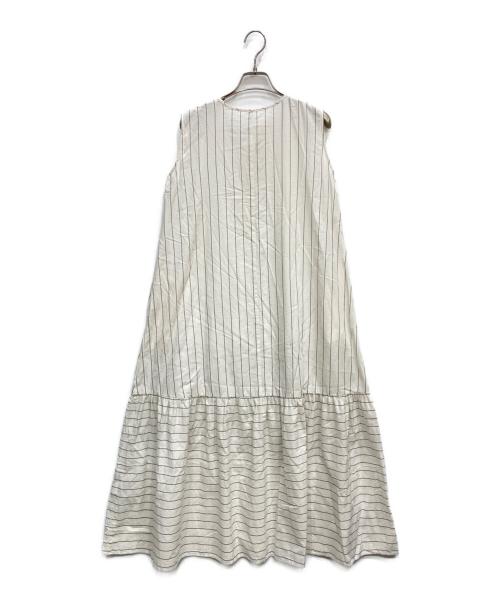 UNTITLED（アンタイトル）UNTITLED (アンタイトル) ストライプマキシワンピース アイボリーの古着・服飾アイテム