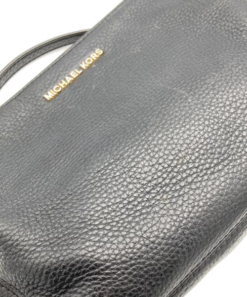 MICHAEL KORS（マイケルコース）MICHAEL KORS (マイケルコース) レザーショルダーバッグ ブラックの古着・服飾アイテム