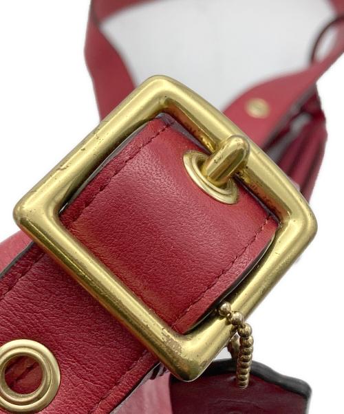 COACH（コーチ）COACH (コーチ) レガシーレザーショルダーバック レッドの古着・服飾アイテム