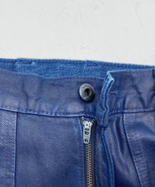 G-STAR RAW（ジースターロゥ）G-STAR RAW (ジースターロゥ) コーティングデニムパンツ インディゴ サイズ:27の古着・服飾アイテム