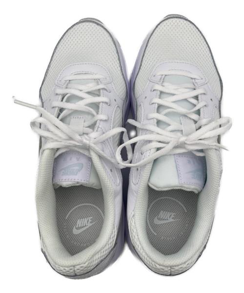 NIKE（ナイキ）NIKE (ナイキ) スニーカー ホワイト サイズ:24.5の古着・服飾アイテム