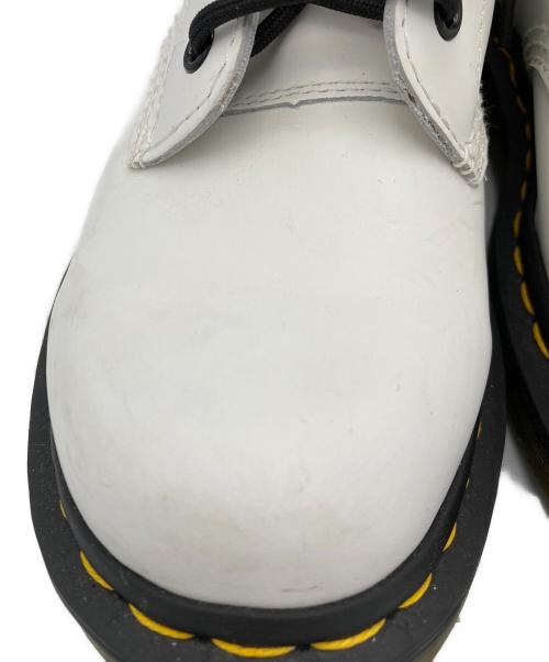 Dr.Martens（ドクターマーチン）Dr.Martens (ドクターマーチン) 8ホールブーツ ホワイト サイズ:23cmの古着・服飾アイテム