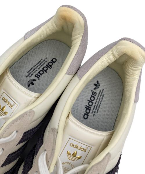 adidas（アディダス）adidas (アディダス) ガゼル インドア ホワイト サイズ:23.5cmの古着・服飾アイテム