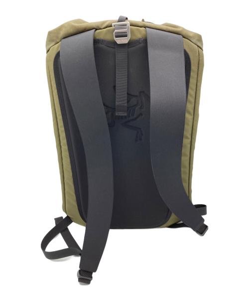ARC'TERYX（アークテリクス）ARC'TERYX (アークテリクス) ARRO 20 BUCKET BAG グリーンの古着・服飾アイテム