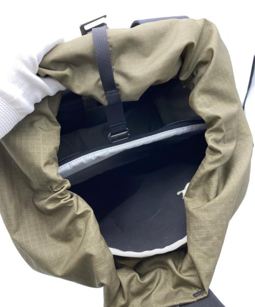 ARC'TERYX（アークテリクス）ARC'TERYX (アークテリクス) ARRO 20 BUCKET BAG グリーンの古着・服飾アイテム