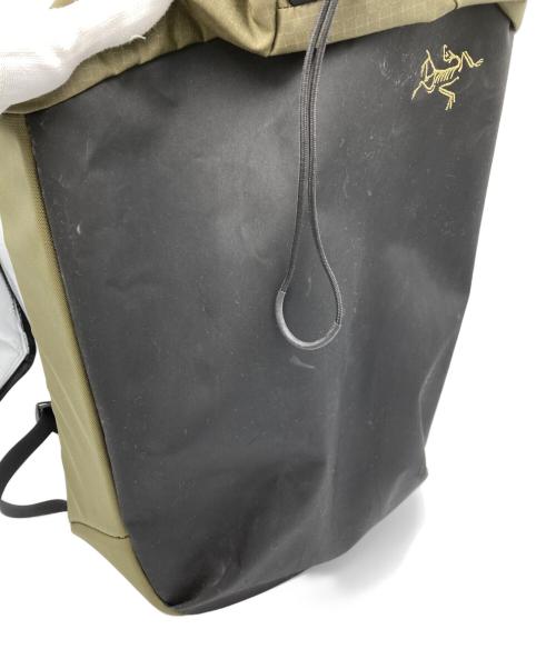ARC'TERYX（アークテリクス）ARC'TERYX (アークテリクス) ARRO 20 BUCKET BAG グリーンの古着・服飾アイテム