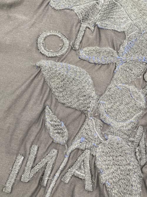 EMPORIO ARMANI（エンポリオ アルマーニ）EMPORIO ARMANI (エンポリオ アルマーニ) 刺繍モックネックカットソー ブラック サイズ:Mの古着・服飾アイテム