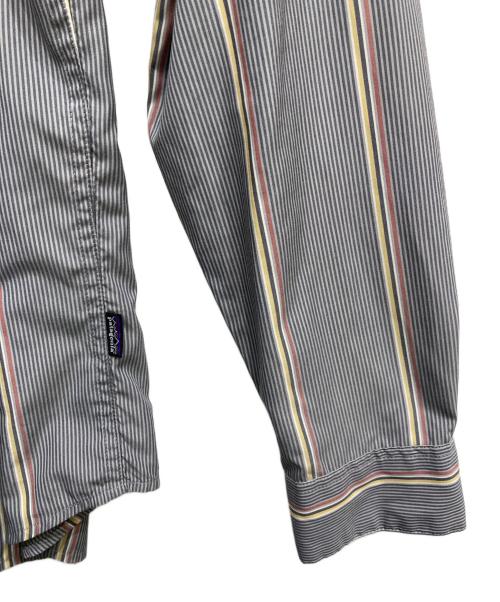 Patagonia（パタゴニア）Patagonia (パタゴニア) ストライプシャツ グレー サイズ:XSの古着・服飾アイテム
