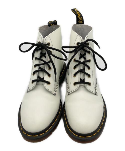 Dr.Martens（ドクターマーチン）Dr.Martens (ドクターマーチン) 101 ARC 6ホールブーツ ホワイト サイズ:26.5cmの古着・服飾アイテム